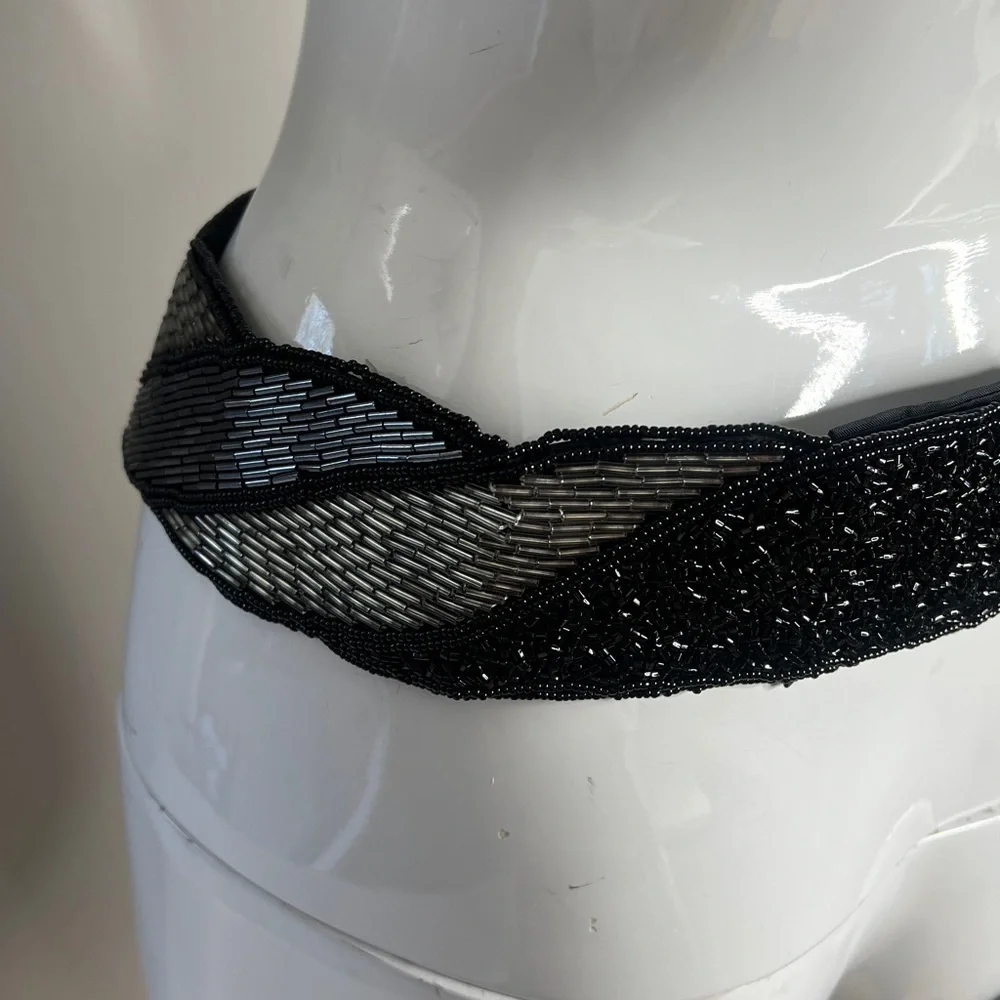 Beaded Sz L Black Silver Bugle Beaded Velcro Adjustable Belt